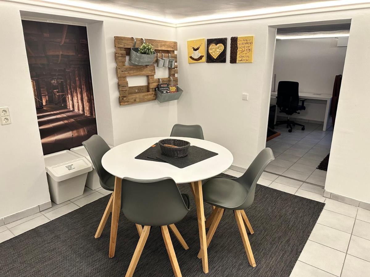 Modernes Apartment Mit Terrasse Und Highspeed Internet Zwischen Aalen Und Schwaebisch Gmuend Goggingen 外观 照片